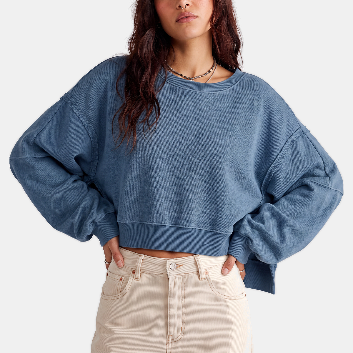 Women's Raw Hem Crewneck Oversized Crop Sweatshirt